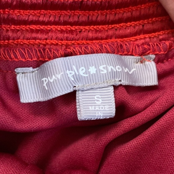 Purple Snow Red Spaghetti strap Romper size Small - Picture 11 of 15